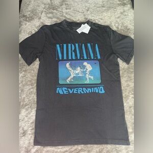 XS Women’s American Eagle Nirvana Nevermind Super-Soft Tee